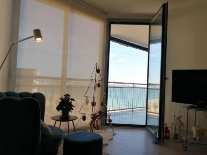 קלנג'ה Apartamento Torre Valentina Frente Al Mar מראה חיצוני תמונה
